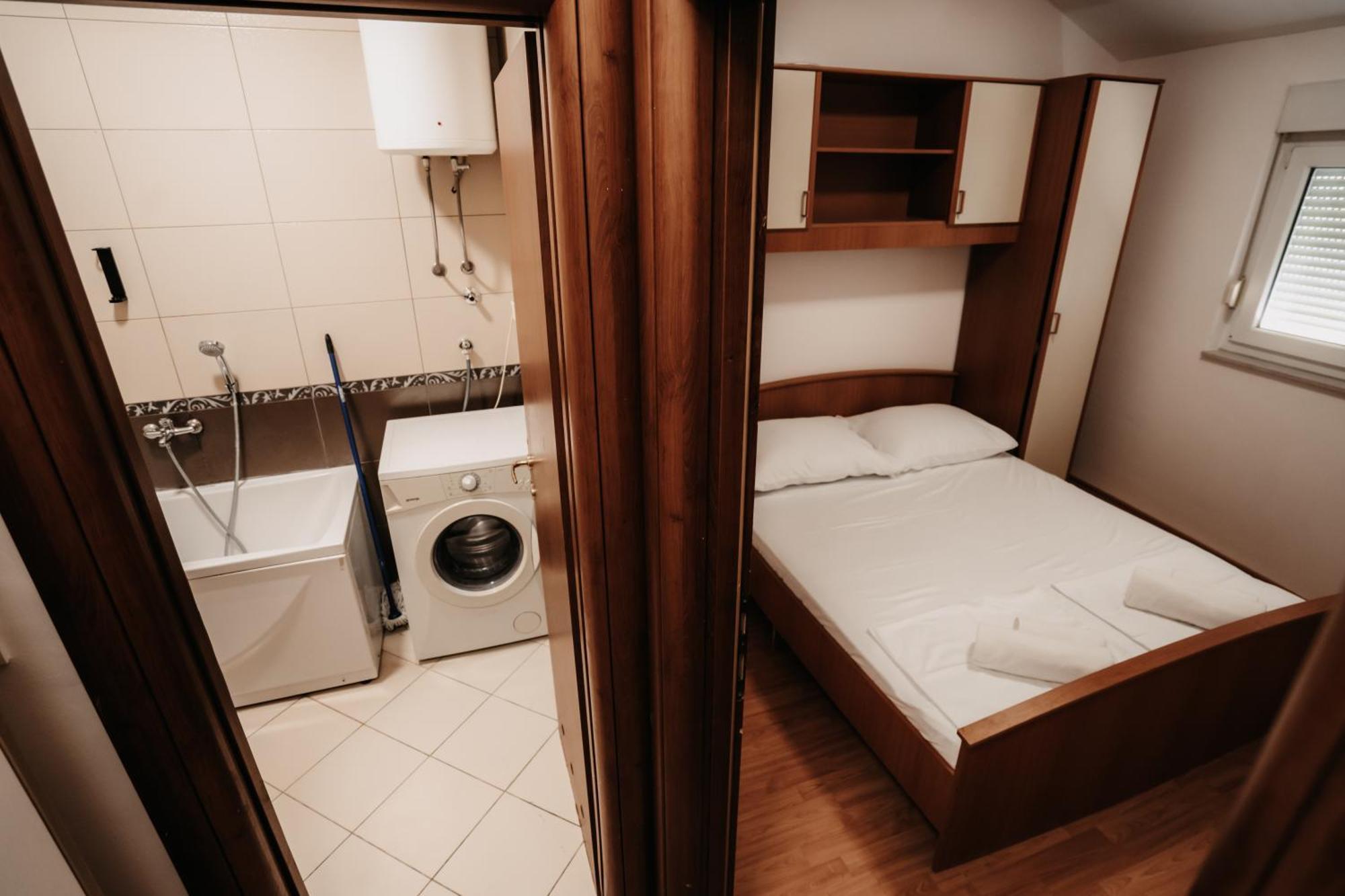 Riverside Apartments Мостар Екстериор снимка